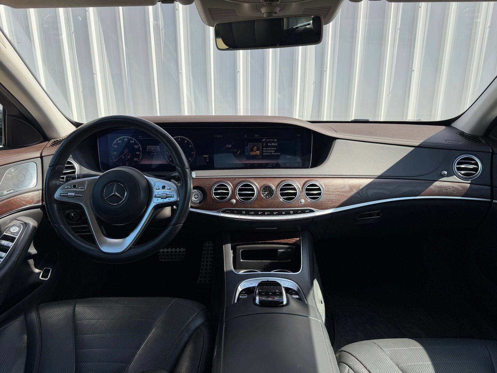 Used 2019 Mercedes-Benz S 560 Sedan image 12