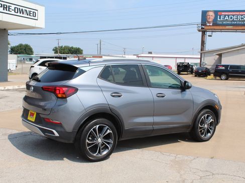 Used 2021 Buick Encore GX Select AWD/4WD image 4