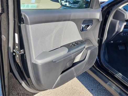 New 2025 Kia K4 EX image 9