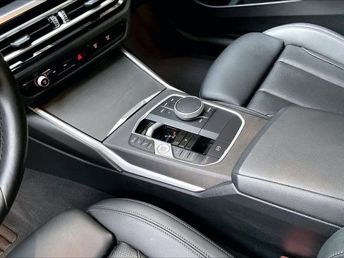 Used 2024 BMW 430i Coupe image 16