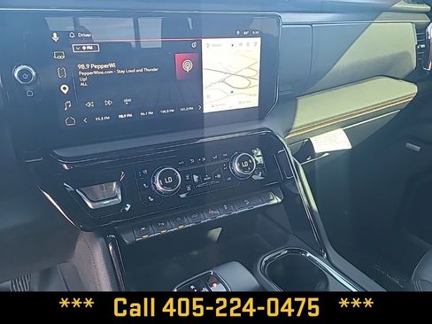 Used 2025 GMC Sierra 1500 AT4 w/ AT4 Premium Package AWD/4WD image 33