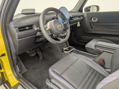 New 2026 MINI Cooper S FWD image 4