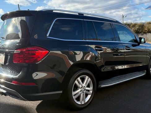 Used 2015 Mercedes-Benz GL 450 4MATIC image 6
