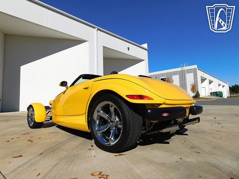 Used 2000 Plymouth Prowler image 18