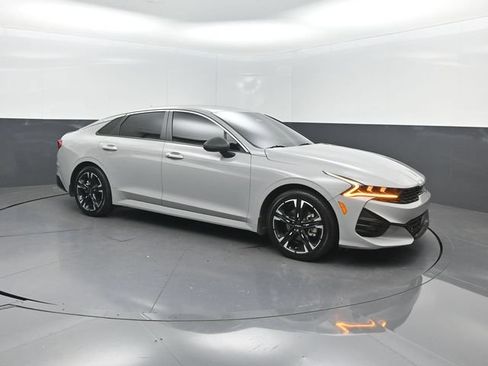Used 2024 Kia K5 GT-Line w/ GT-Line Premium Package FWD image 32