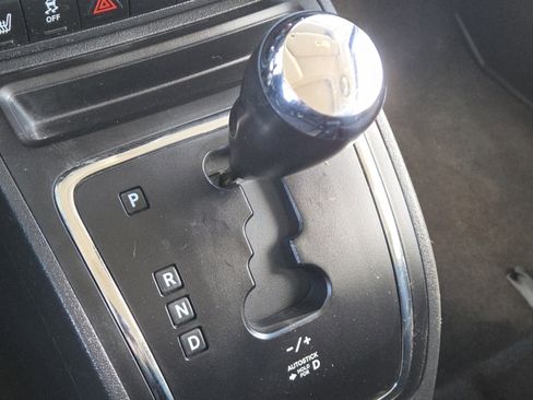 Used 2014 Jeep Patriot Latitude w/ Sun/Sound Group image 28