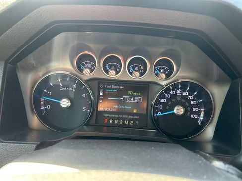 Used 2014 Ford F250 Platinum w/ FX4 Off-Road Package AWD/4WD image 15