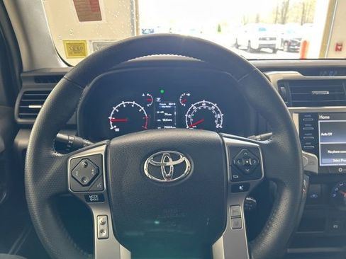Used 2022 Toyota 4Runner SR5 Premium w/ TRD Black Wheel Package (TMS) AWD/4WD image 10