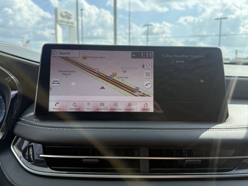 Certified 2025 INFINITI QX60 Luxe image 24