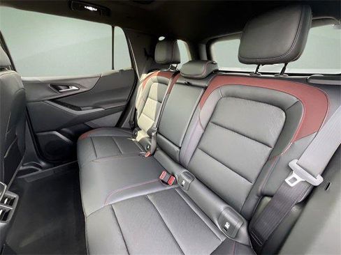 New 2026 Chevrolet Equinox RS w/ LPO, Floor Liner Package image 30