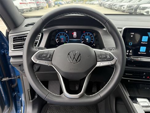 New 2026 Volkswagen Atlas Cross Sport SE image 11