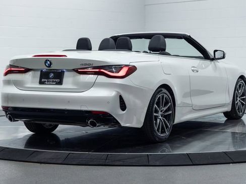 Used 2025 BMW 430i Convertible image 10
