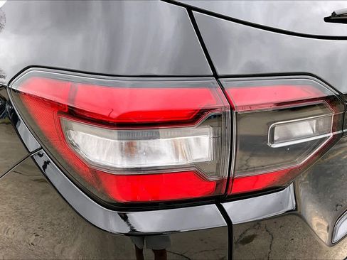 New 2026 Honda Pilot Sport image 14