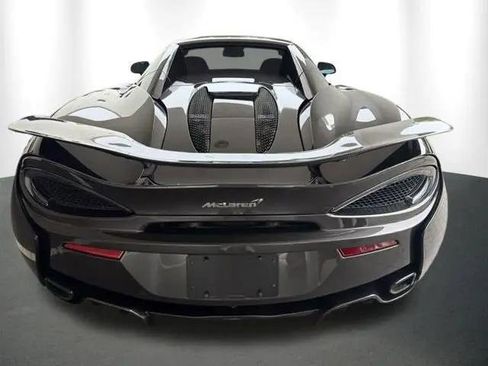 Used 2019 McLaren 570S Spider RWD image 5