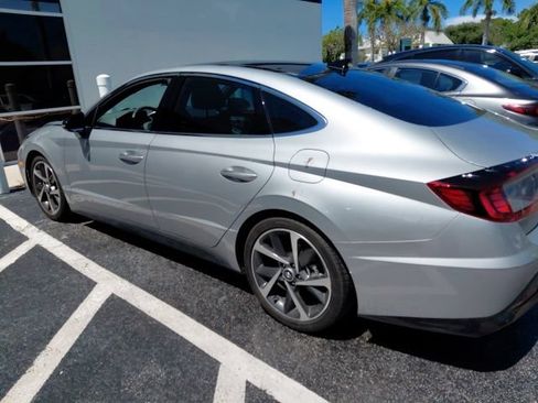 Used 2023 Hyundai Sonata SEL Plus FWD image 4