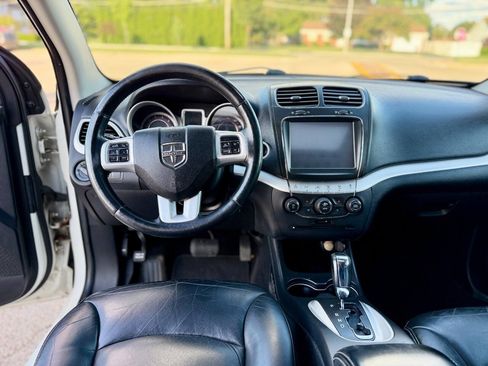 Used 2014 Dodge Journey SXT w/ Quick Order Package 28C AWD/4WD image 15