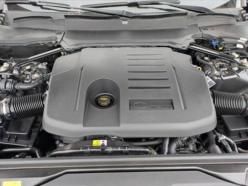 New 2025 Land Rover Discovery Dynamic SE AWD/4WD image 18