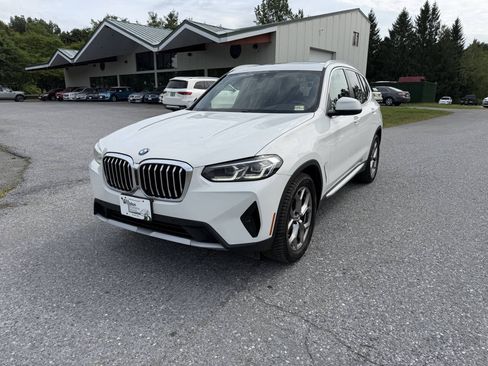Used 2022 BMW X3 xDrive30i w/ Convenience Package AWD/4WD image 1