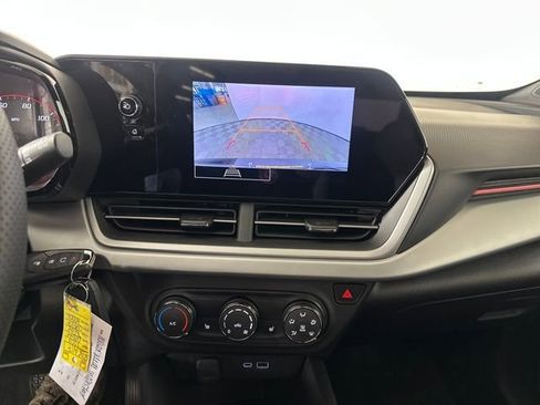 Used 2026 Chevrolet Trax RS w/ Driver Confidence Package FWD image 22