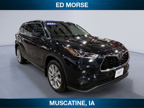 Used 2021 Toyota Highlander Limited AWD/4WD image 7
