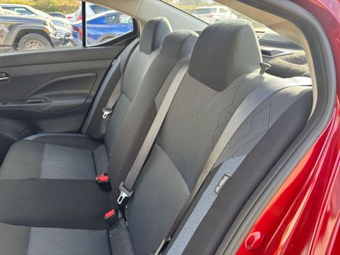 Used 2025 Nissan Versa SV image 36