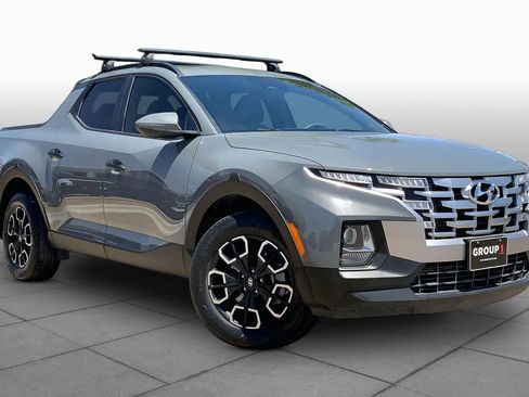 Used 2023 Hyundai Santa Cruz SEL w/ Activity Package FWD image 3