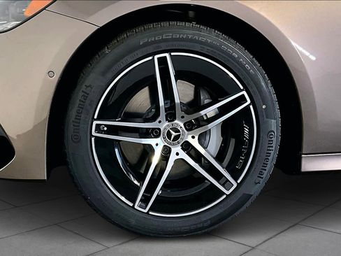 New 2026 Mercedes-Benz E 350 4MATIC Sedan image 17