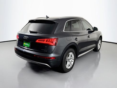 Used 2019 Audi Q5 2.0T Premium w/ Convenience Package AWD/4WD image 10