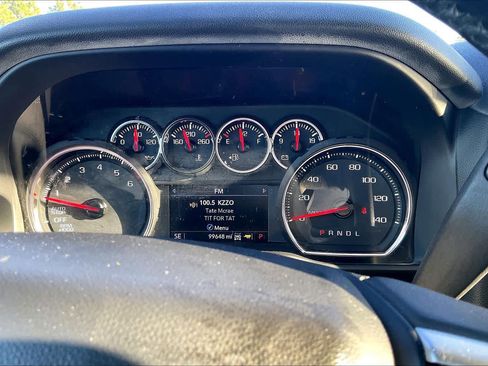 Used 2019 Chevrolet Silverado 1500 LT Trail Boss image 21