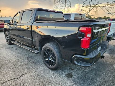 Used 2023 Chevrolet Silverado 1500 RST AWD/4WD image 3