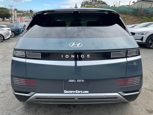 Used 2024 Hyundai Ioniq 5 SEL RWD image 4