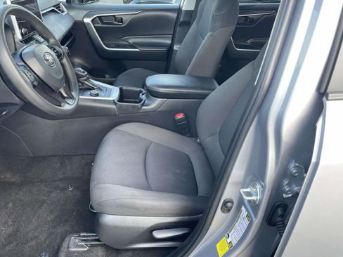 Used 2024 Toyota RAV4 LE image 22