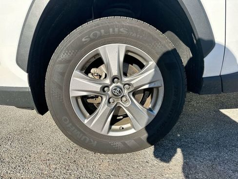 Used 2024 Toyota RAV4 XLE image 10