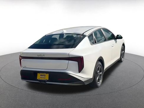 Used 2025 Kia K4 FWD image 14