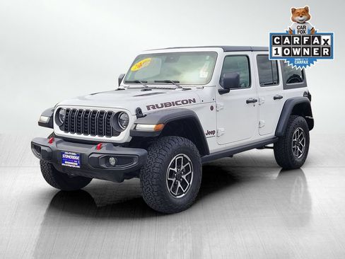 Used 2024 Jeep Wrangler Unlimited Rubicon AWD/4WD image 8