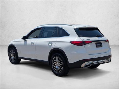 Certified 2026 Mercedes-Benz GLC 300 image 8