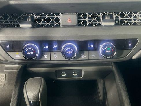 Used 2024 Honda Accord EX image 23
