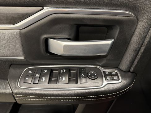 Used 2024 RAM 2500 Big Horn w/ Bed Utility Group image 14