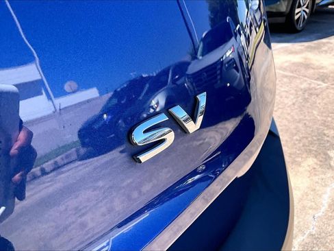Certified 2023 Nissan Rogue SV FWD image 10