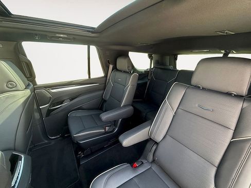 Used 2026 Cadillac Escalade Sport w/ Touring Package AWD/4WD image 12