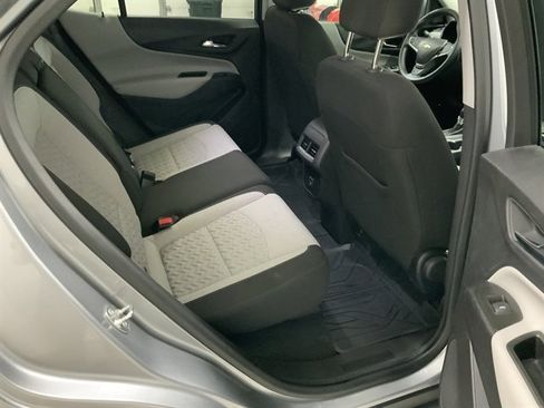 Used 2024 Chevrolet Equinox LT w/ LPO, Floor Liner Package image 19