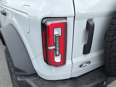 New 2026 Ford Bronco Badlands AWD/4WD image 23