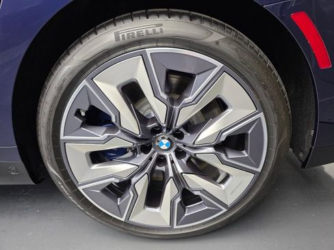 New 2026 BMW 760i xDrive image 14