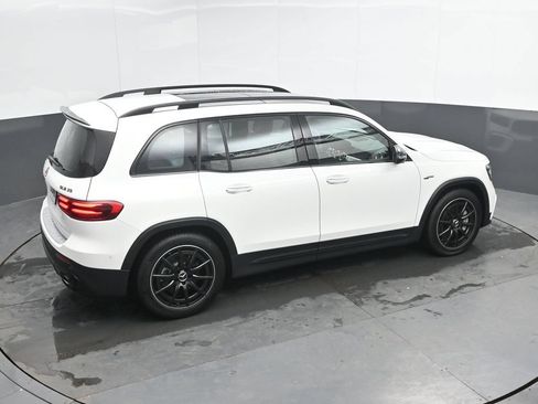 Used 2025 Mercedes-Benz GLB 35 AMG 4MATIC image 35