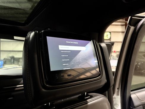 Used 2022 Ford Expedition Max Platinum AWD/4WD image 30
