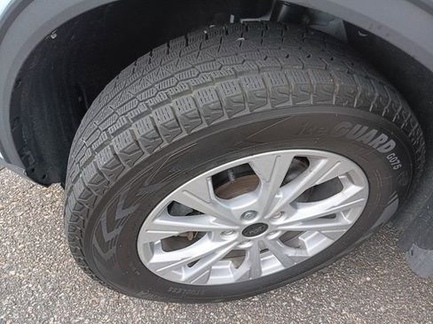Used 2024 Ford Escape Active AWD/4WD image 19