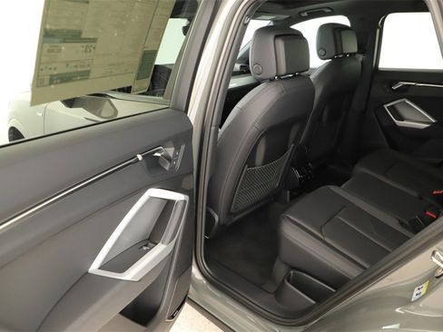New 2025 Audi Q3 2.0T Premium image 27