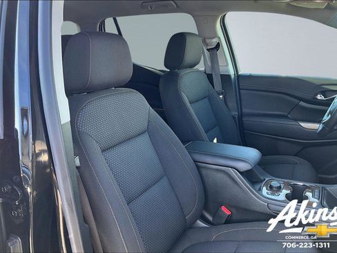 Certified 2023 GMC Acadia SLE w/ Driver Convenience Package image 19