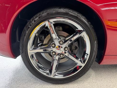 Used 2012 Chevrolet Corvette Coupe w/ 2LT Preferred Equipment Group RWD image 30