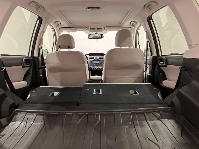 Used 2015 Subaru Forester 2.5i Premium w/ All-Weather Package AWD/4WD image 34